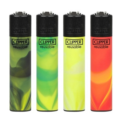 Quatro isqueiros Clipper reutilizáveis coloridos