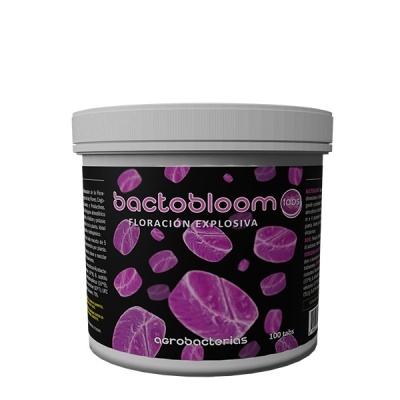 Embalagem de plástico branco com tampa contendo bactobloom tabs com design preto e pílulas roxas.