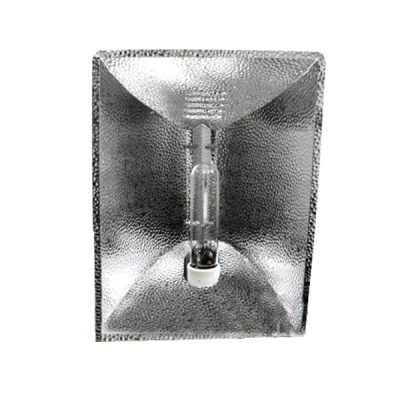 Refletor metálico quadrado com lâmpada tubular no centro