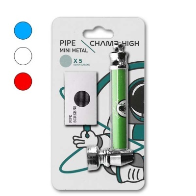Cachimbo metálico mini verde com partes prateadas e embalagem com texto e pequeno envelope com telas de filtro