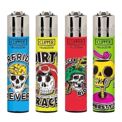 Quatro isqueiros Clipper coloridos com caveiras e texto