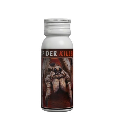 Frasco branco com rótulo de produto Spider Killer e imagem de aranha
