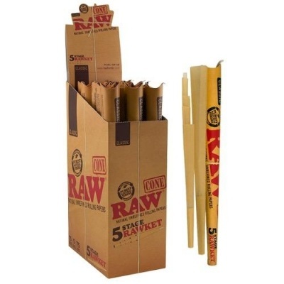 Expositor com cones RAW Classic para tabaco, embalagem castanha com texto vermelho e preto