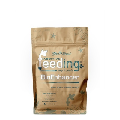 Embalagem castanha de produto Feeding BioEnhancer com texto azul claro e branco.
