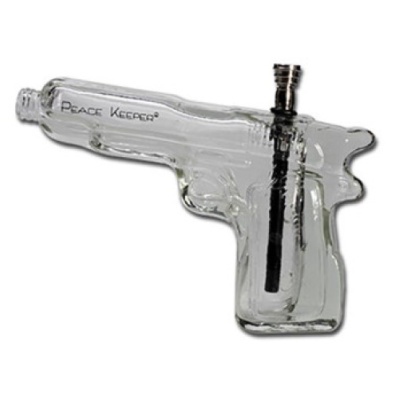 Piteira de vidro em forma de pistola com texto PEACE KEEPER