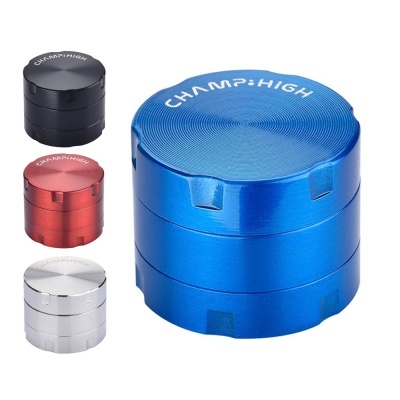 Trituradores metálicos redondos em azul, preto, vermelho e prata com texto CHAMP:HIGH