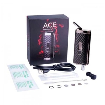 Conjunto de limpeza para dispositivos ACE com dispositivo preto, cabo USB, escova e acessórios