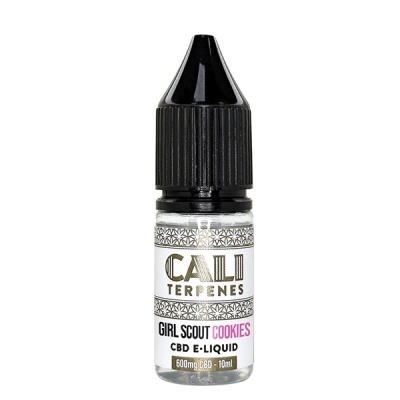 Frasco pequeno com rótulo CALI TERPENES GIRL SCOUT COOKIES CBD E-LIQUID