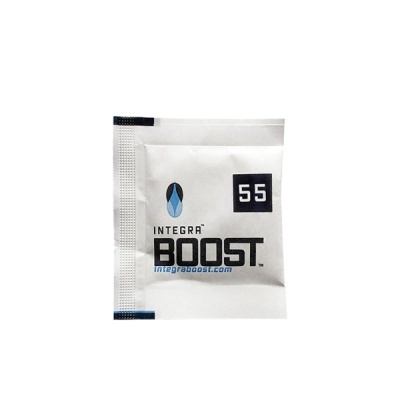 Pacote branco pequeno com texto INTEGRA BOOST e número 55