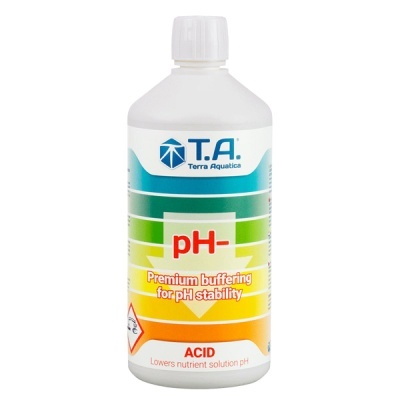 Frasco plástico branco com rótulo colorido contendo produto para estabilidade do pH