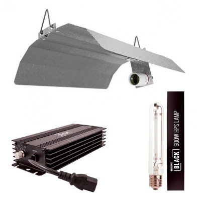 Sistema de iluminação com refletor, lâmpada tubular e balastro preto