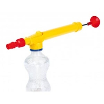 pulverizador plástico amarelo e vermelho com garrafa transparente