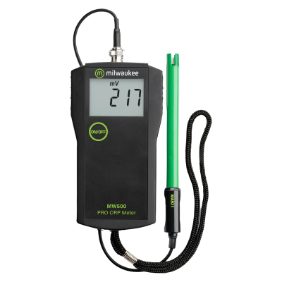 Medidor Milwaukee MW500 PRO ORP com visor digital e sonda verde