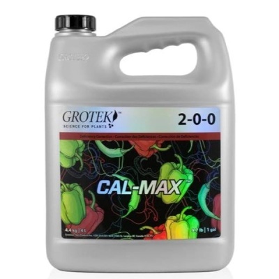 Recipiente plástico cinzento com rótulo colorido CAL-MAX e imagens de pimentões.