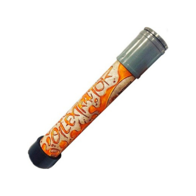 Rolo de papel/cartaz com decoração laranja e branco e texto VALENTINATOR