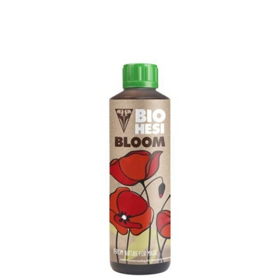 Frasco de produto BIO HESI BLOOM com ilustração de papoilas vermelhas e tampa verde