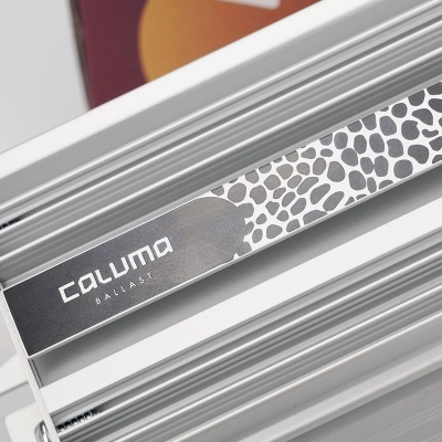 Balastro metálico prateado Caluma com padrão cinzento