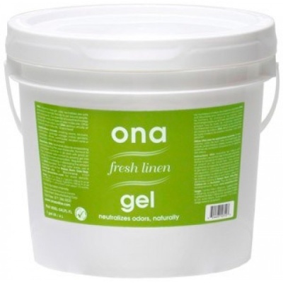 Pote branco com etiqueta verde contendo gel neutralizador de odores da marca ona