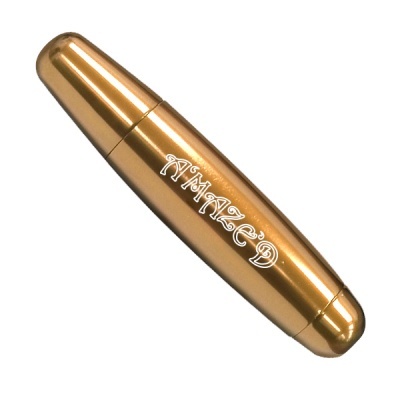 Estojo metálico dourado com texto AMAXED