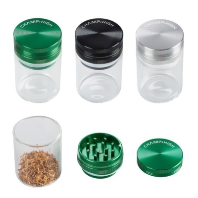 Frascos transparentes com tampas de alumínio e triturador verde com texto CHAMP HIGH