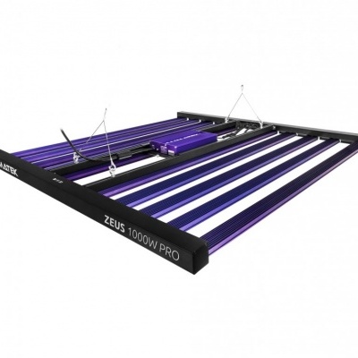 Luminária de cultivo LED retangular preta com barras roxas e brancas