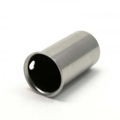 Capa metálica cilíndrica prateada com orifício