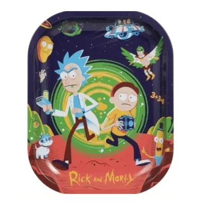 Tabuleiro com personagens do desenho animado Rick and Morty