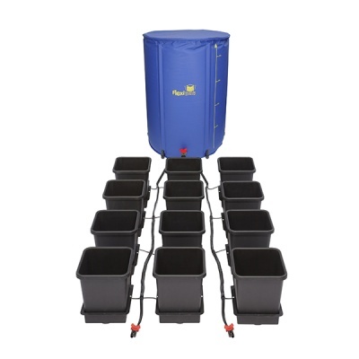 Sistema de rega por gotejamento com vasos e recipiente flexível azul