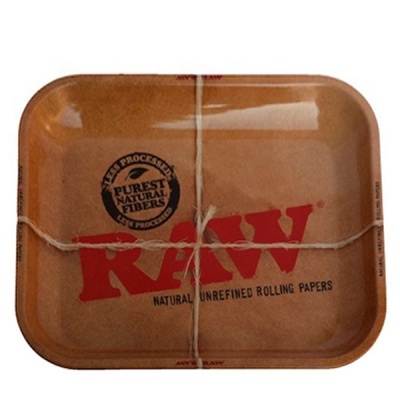 Tabuleiro RAW com corda amarrada