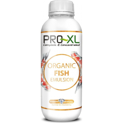 Garrafa branca de plástico com rótulo PRO-XL Organic Fish Emulsion e imagens de peixes