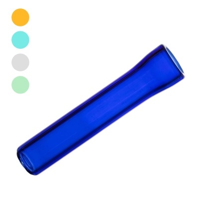 Frasco de vidro azul tubular com boca larga em fundo branco