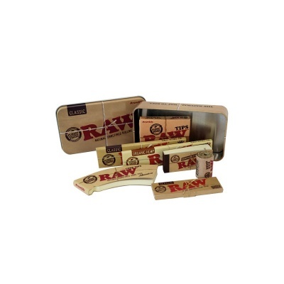 Conjunto de produtos RAW para enrolar tabaco em embalagem castanho claro com logótipo vermelho RAW