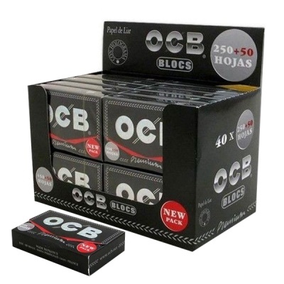 Caixa de apresentação com blocos de papel de fumar OCB Blocs preto com texto branco e vermelho