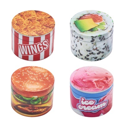 Quatro caixas redondas com estampas de alimentos: asas de frango, sushi, hambúrguer e sorvete.