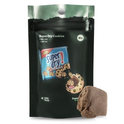 Pacote preto de Super Dry Cookies com desenho colorido e bloco de produto castanho ao lado