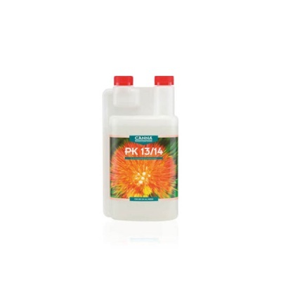Frasco branco de plástico com etiqueta colorida e texto CANNA PK 13/14