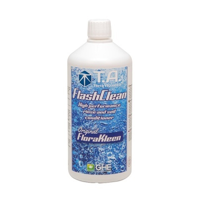 Frasco branco com rótulo azul do produto FlashClean da Terra Aquatica