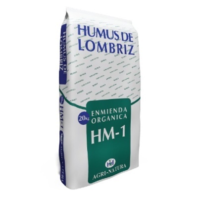 Saco branco com humus de lombriz HM-1 da Agri-Natura