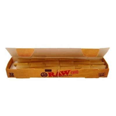 Caixa aberta com cones RAW de papel natural