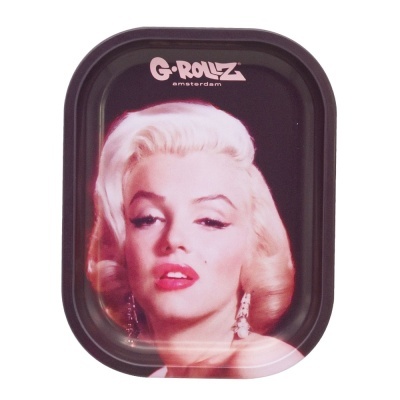 Tabuleiro retangular preto com imagem de Marilyn Monroe e texto G·ROLLZ amsterdam