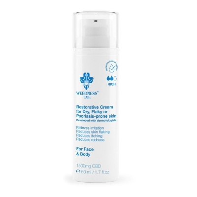 Frasco branco de Restorative Cream WEEDNESS LAB. para pele seca e psoríase