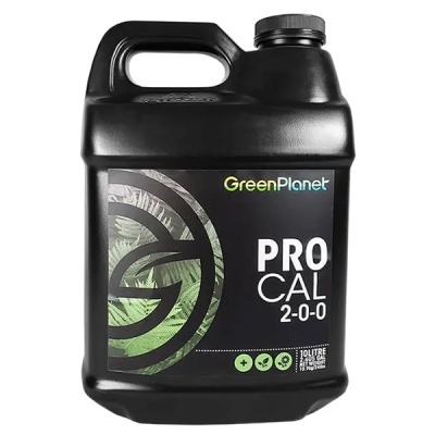 Recipiente plástico preto com rótulo GreenPlanet PRO CAL 2-0-0