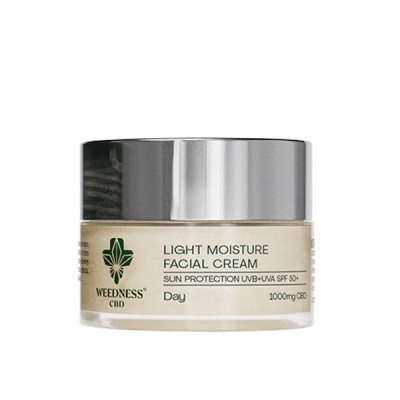 Frasco de creme facial WEEDNESS CBD com tampa prateada e texto em verde no rótulo bege.