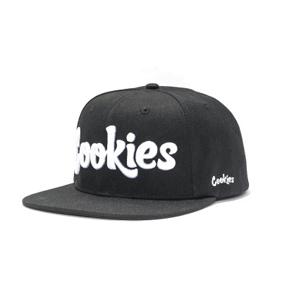 Boné preto com texto bordado branco Cookies