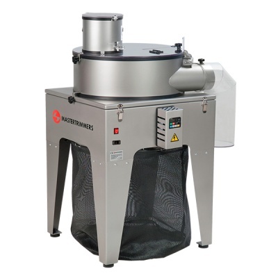 Máquina industrial MASTERTRIMMERS prateada com saco de rede preto