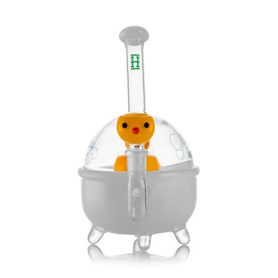 Bongo de vidro com pato amarelo dentro de esfera transparente