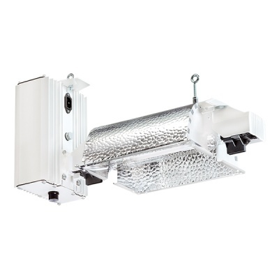 Luminária de estufa metálica branca e refletor prateado