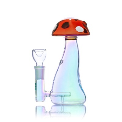 Bong de vidro translúcido com topo vermelho em forma de cogumelo