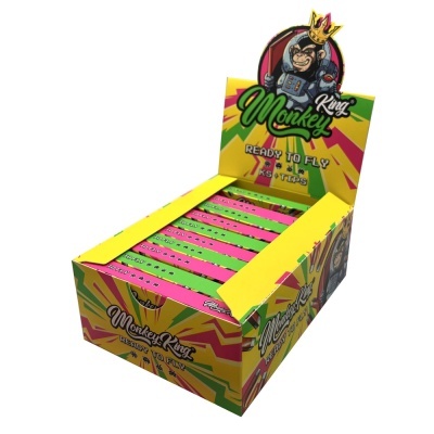 Caixa colorida com produtos Monkey King READY TO FLY KS TIPS