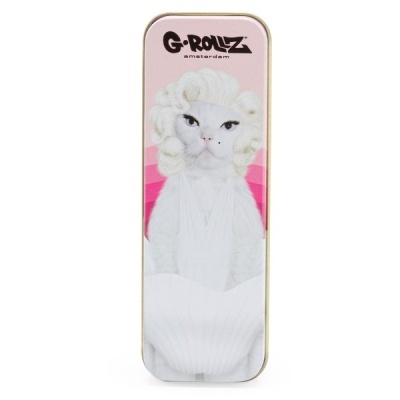 Estojo metálico com desenho de gato branco vestido como Marilyn Monroe